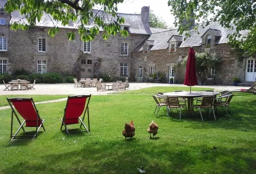 Aamiaismajoitus (B&B) Manoir Du Quengo