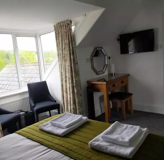 Aamiaismajoitus (B&B) The Groveside Guest House
