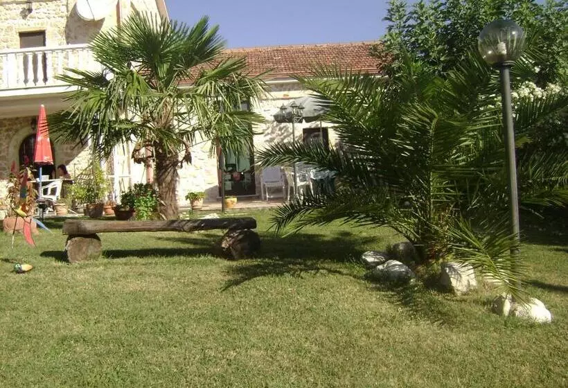 ベッドアンドブレックファースト The Wishing Well