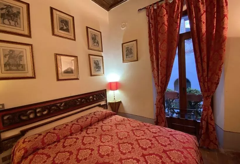 Aamiaismajoitus (B&B) Vesconte Residenza D'epoca Dal 1533