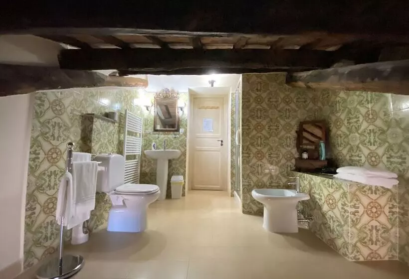 Aamiaismajoitus (B&B) Vesconte Residenza D'epoca Dal 1533