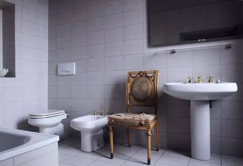 Aamiaismajoitus (B&B) Vesconte Residenza D'epoca Dal 1533