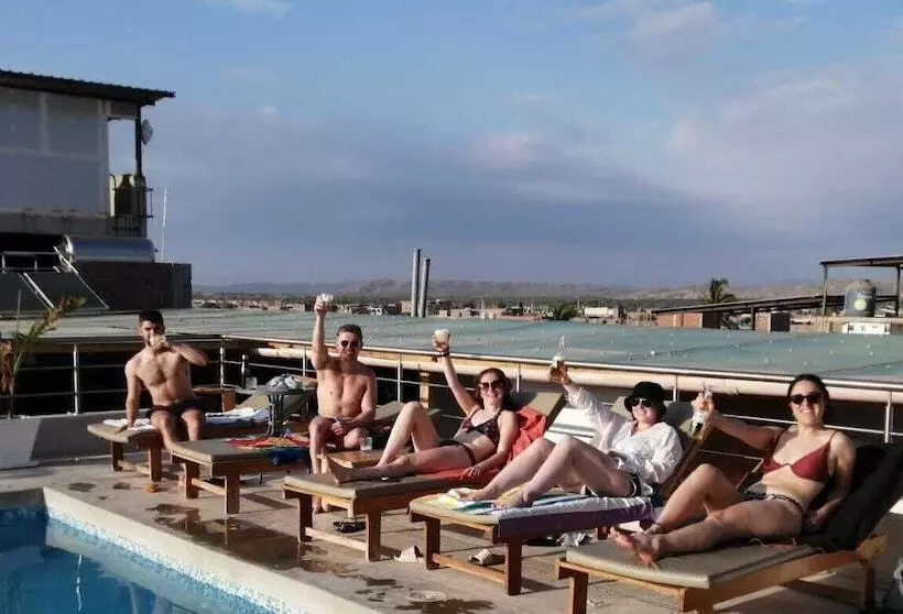 هتل El Gran Caiman