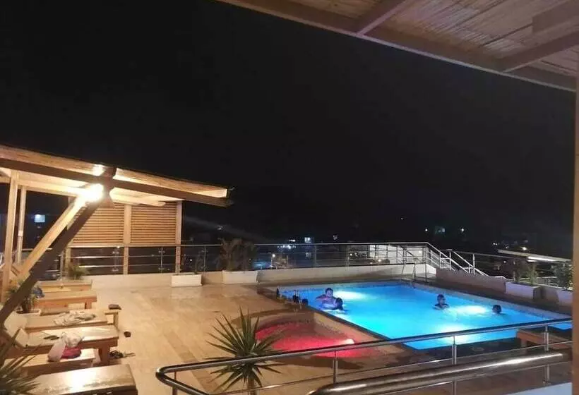 هتل El Gran Caiman