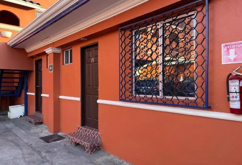 ホテル Hacienda