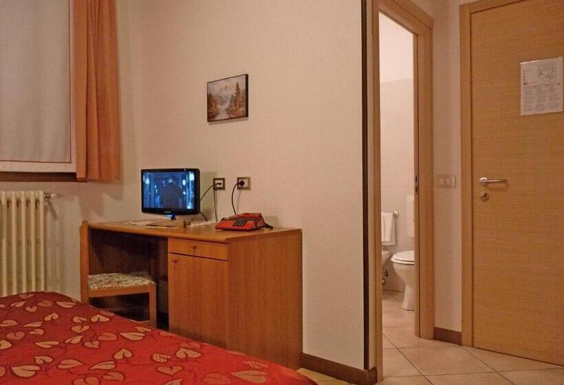 Отель Ristorante La Rosa