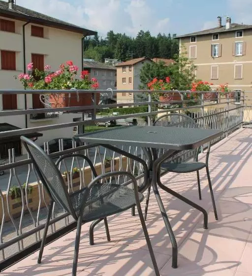 Hotelli Ristorante La Rosa