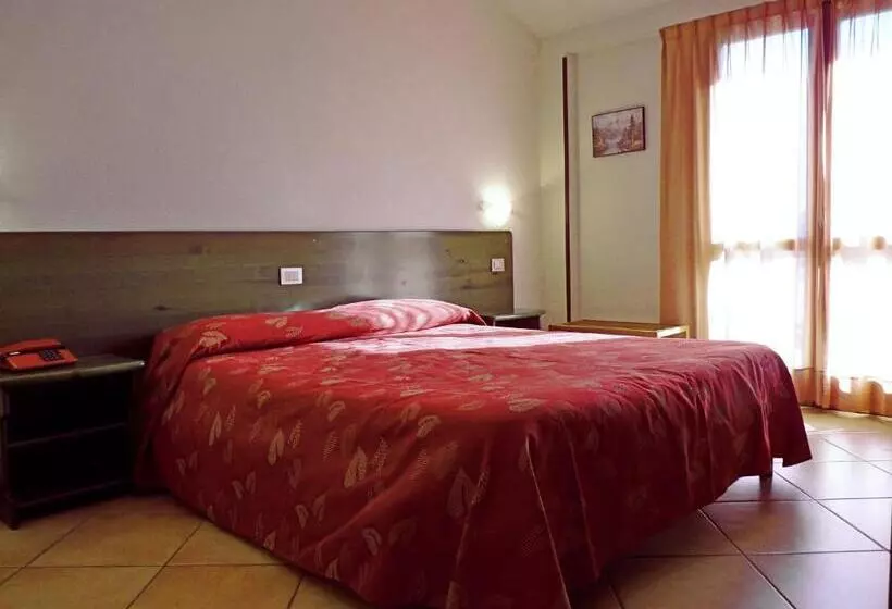 Hotelli Ristorante La Rosa