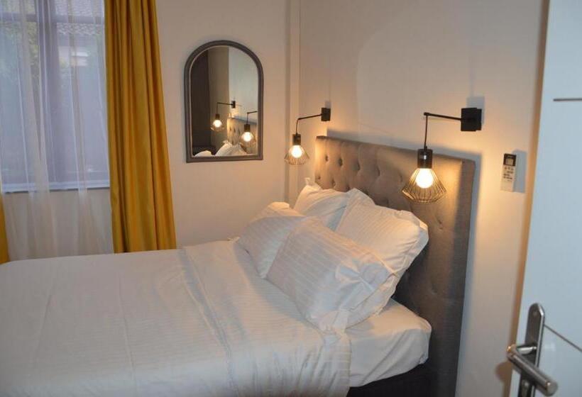 בית מלון כפרי Le Castellamar