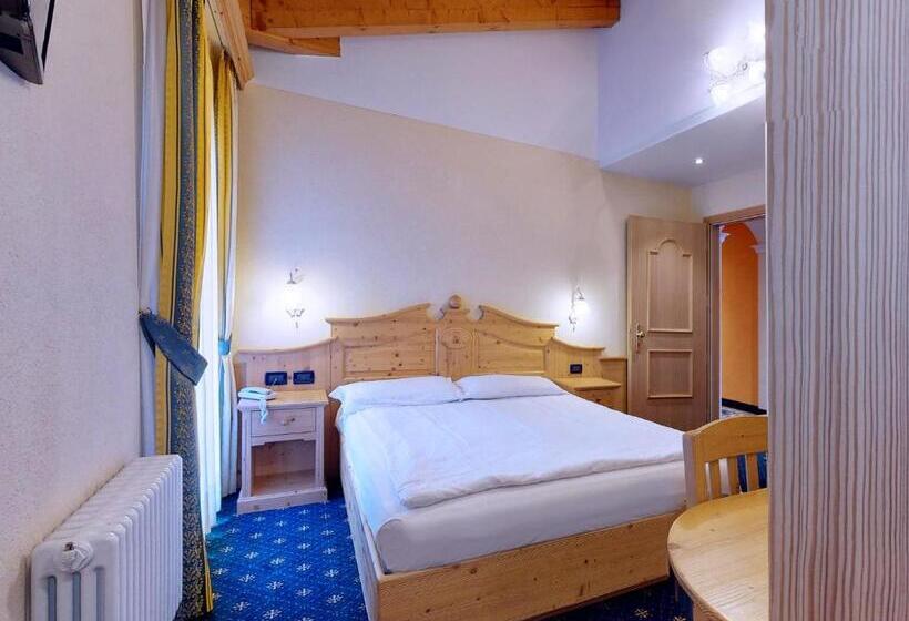 ホテル Madonna Delle Nevi