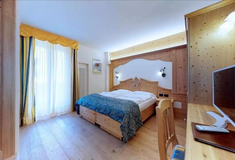 ホテル Madonna Delle Nevi