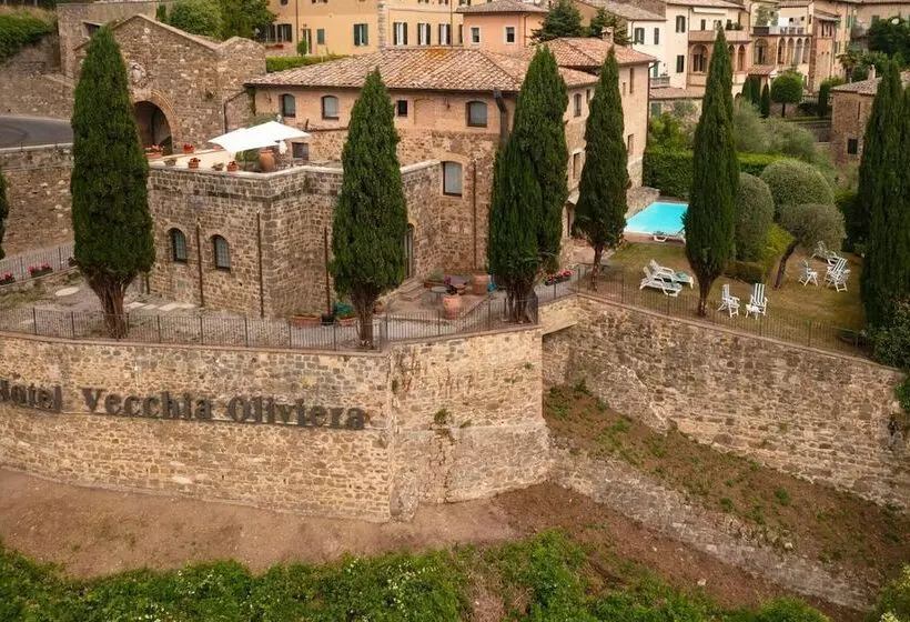 Hotelli Vecchia Oliviera