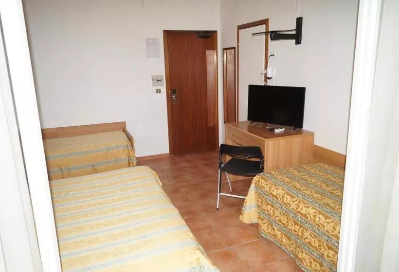 ホテル Zeus Lido Di Classe Room Only
