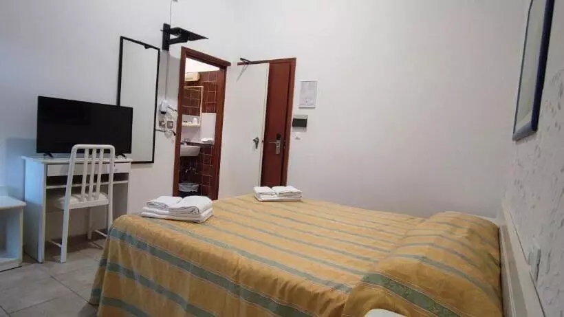 ホテル Zeus Lido Di Classe Room Only