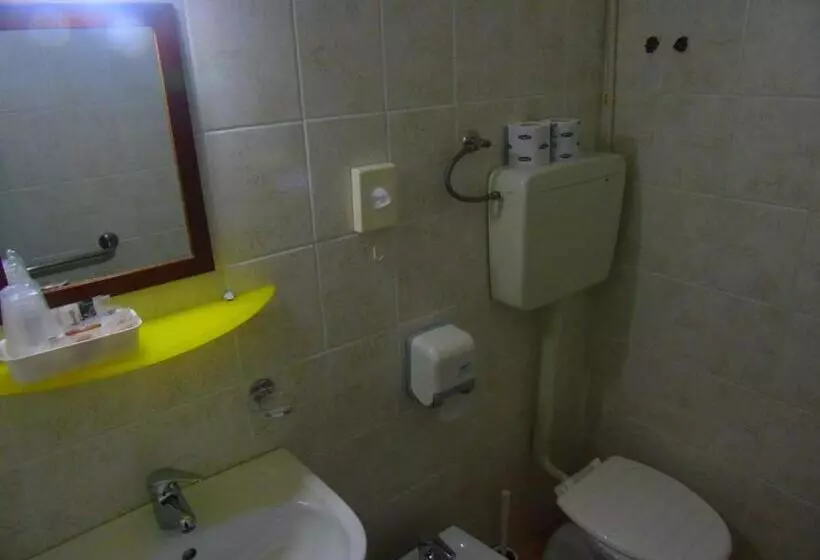 ホテル Zeus Lido Di Classe Room Only