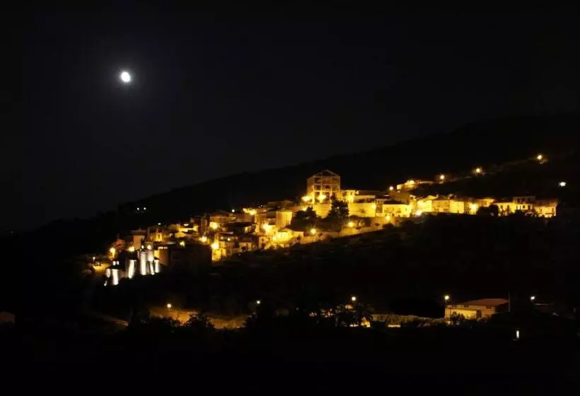 La Via Del Carretto B&b