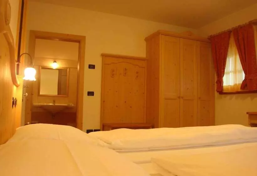 ベッドアンドブレックファースト Agritur Cornasest