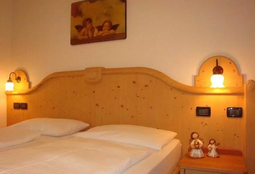 ベッドアンドブレックファースト Agritur Cornasest