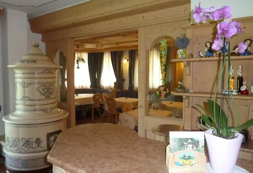 ベッドアンドブレックファースト Agritur Cornasest