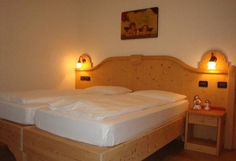 ベッドアンドブレックファースト Agritur Cornasest