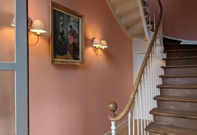 住宿加早餐  Château De Brissac