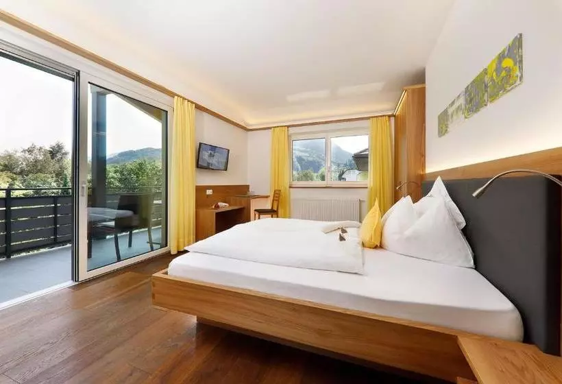 ベッドアンドブレックファースト Garni Raffein