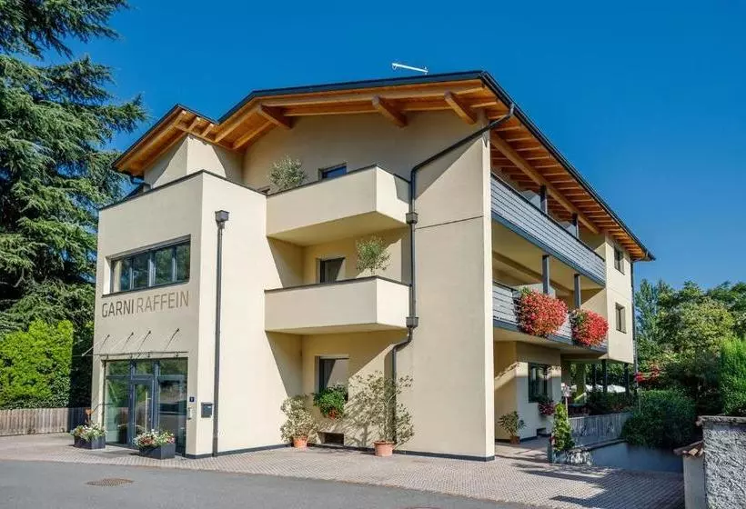 ベッドアンドブレックファースト Garni Raffein