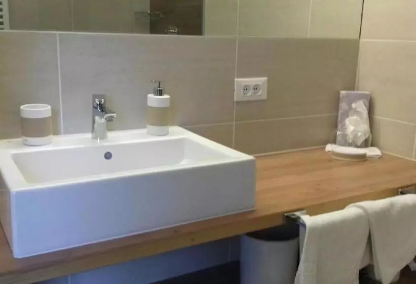 ベッドアンドブレックファースト Garni Raffein