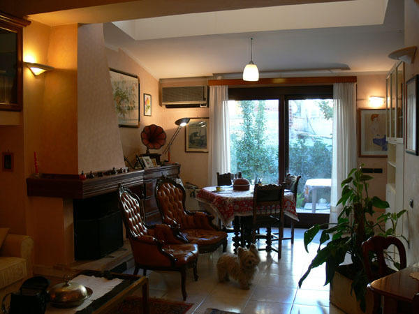 تختخواب و صبحانه Georgeking