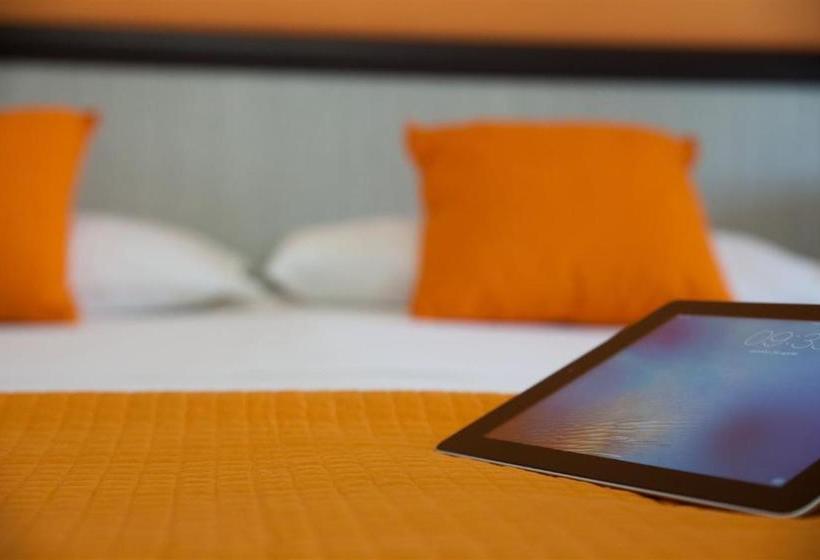 تختخواب و صبحانه Kristal