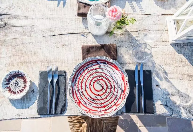 ベッドアンドブレックファースト Leonardo Trulli Resort