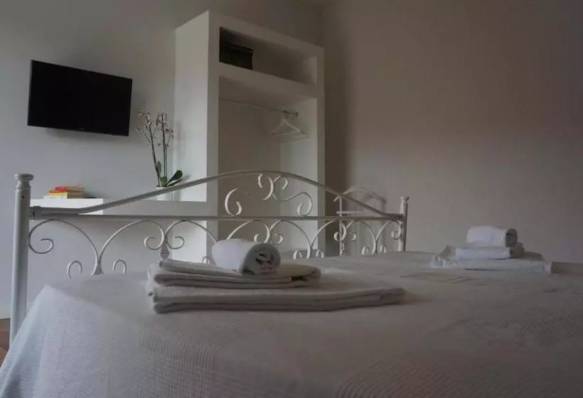 B&b Lullymia