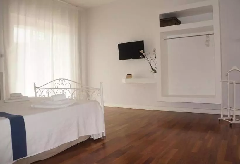 B&b Lullymia