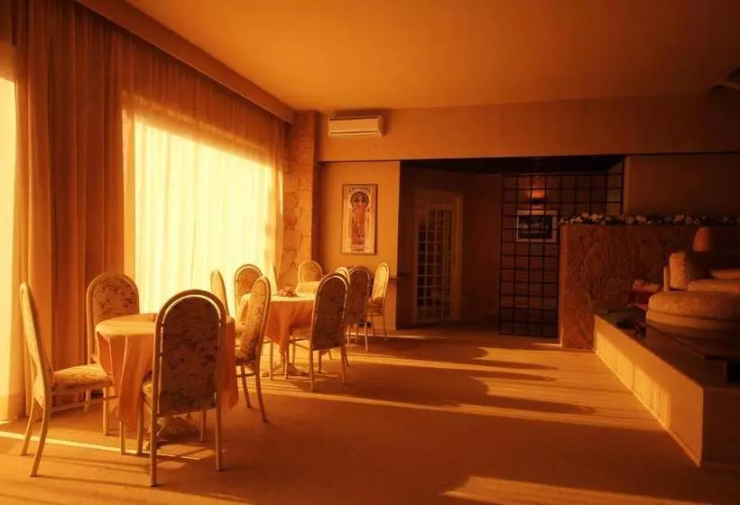 Aamiaismajoitus (B&B) Nuovo Mondo