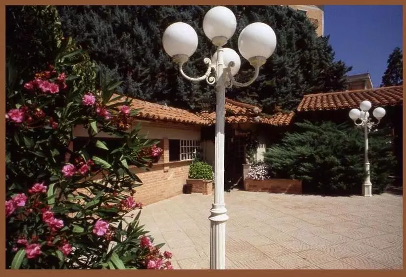 Aamiaismajoitus (B&B) Nuovo Mondo