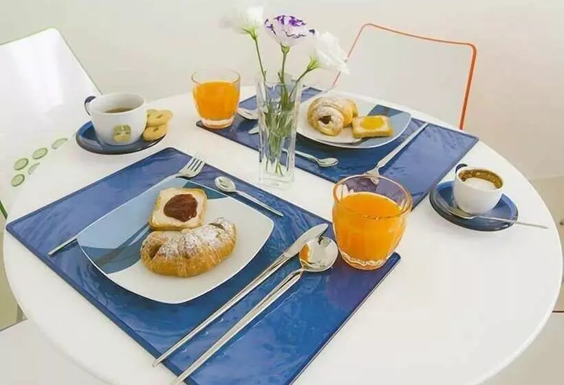 Aamiaismajoitus (B&B) Portopalosuite