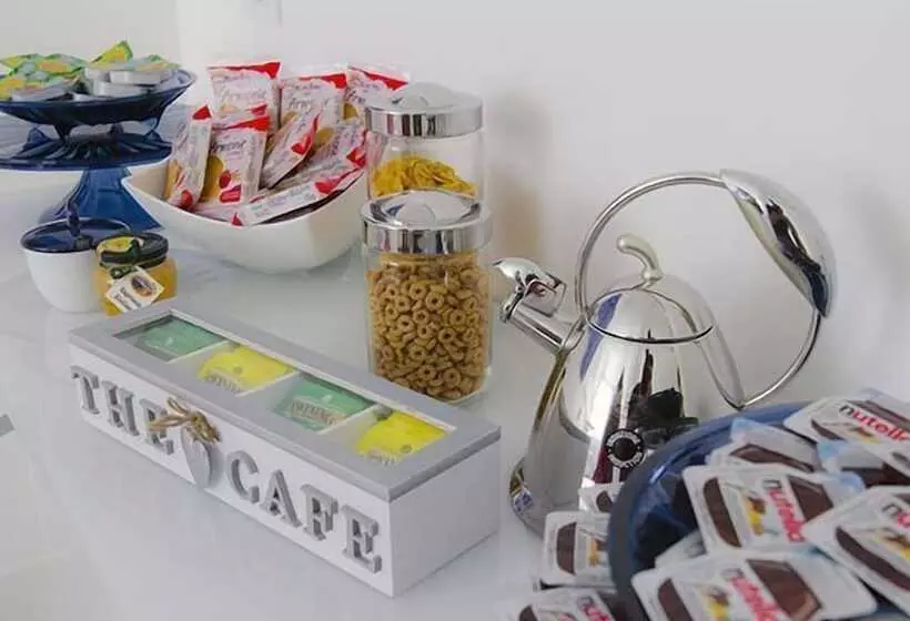 Aamiaismajoitus (B&B) Portopalosuite