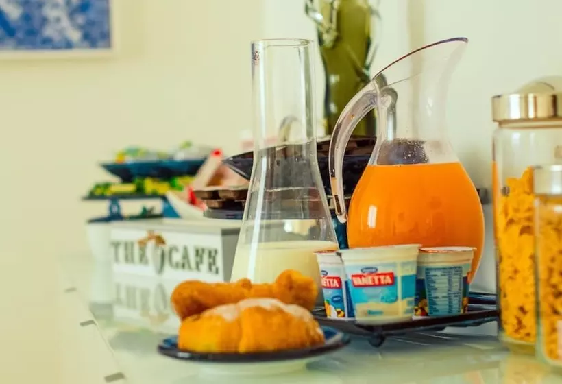 Aamiaismajoitus (B&B) Portopalosuite