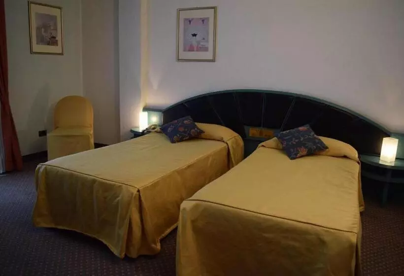 ホテル Antica Postumia