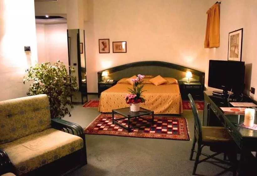 ホテル Antica Postumia