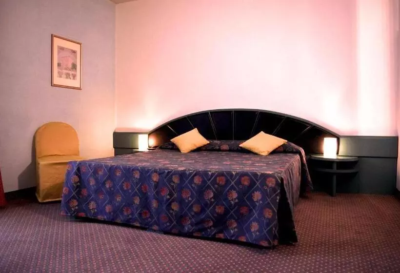 ホテル Antica Postumia