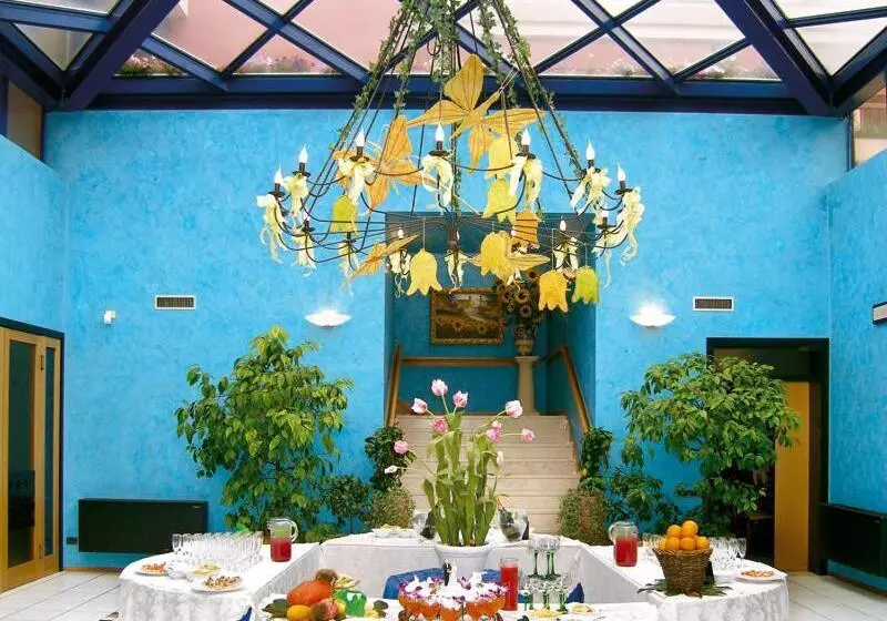 ホテル Antica Postumia