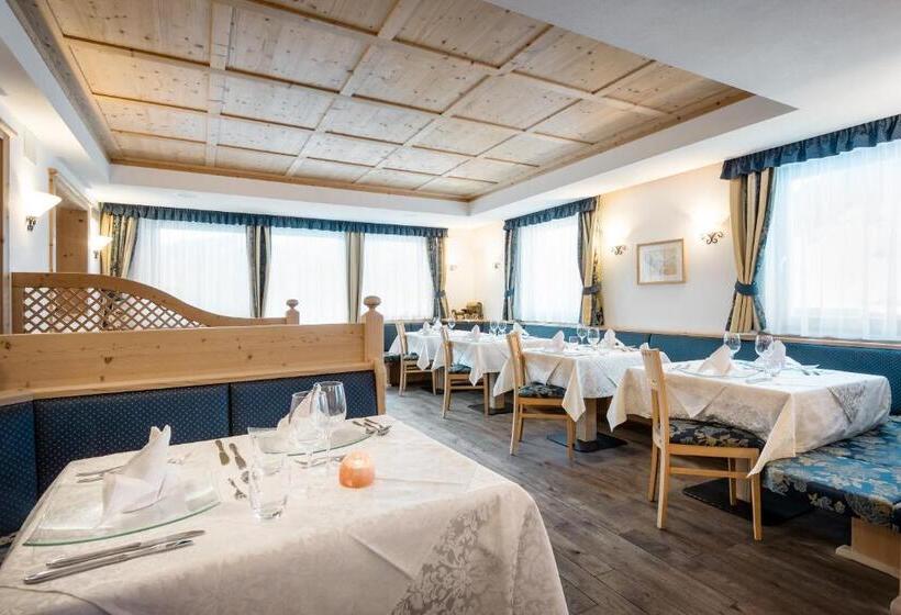 ホテル Ciasa Rü Blanch