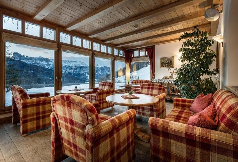 ホテル Ciasa Rü Blanch