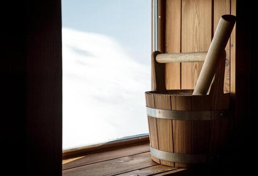 ホテル Ciasa Rü Blanch