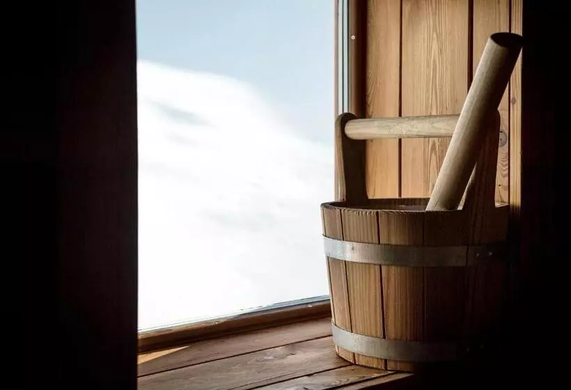 Hotelli Ciasa Rü Blanch