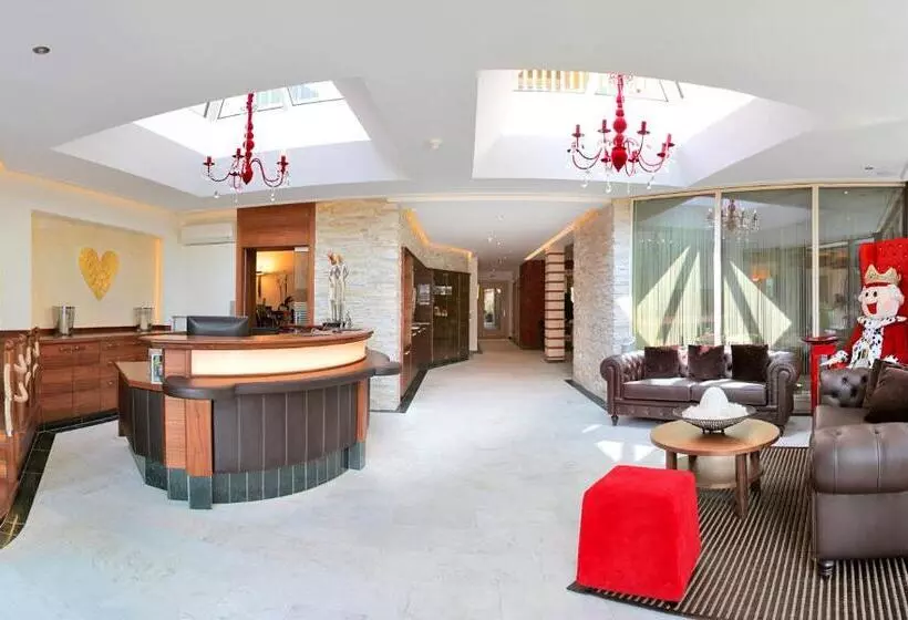 Hotelli Familien Wellness Residence Tyrol