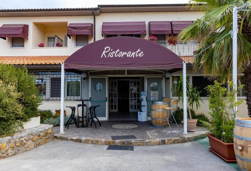 בית מלון כפרי La Rosa Dei Venti