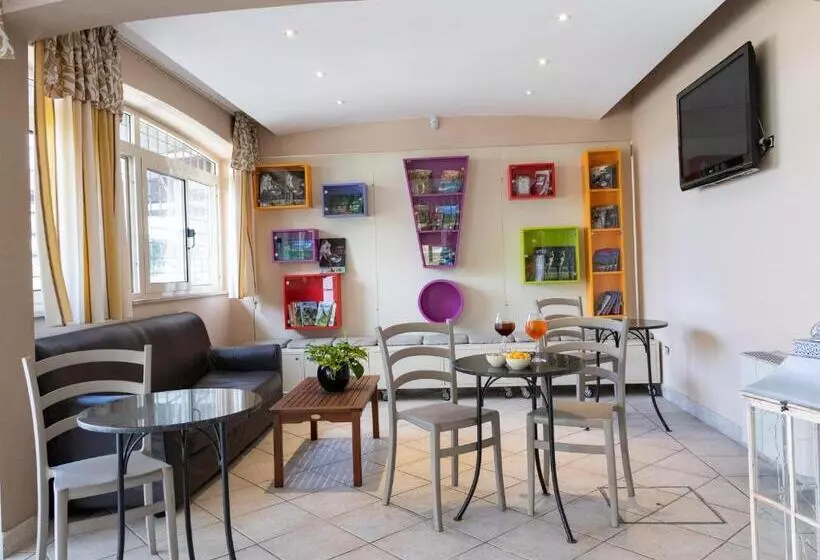 Hotelli La Rosa Dei Venti