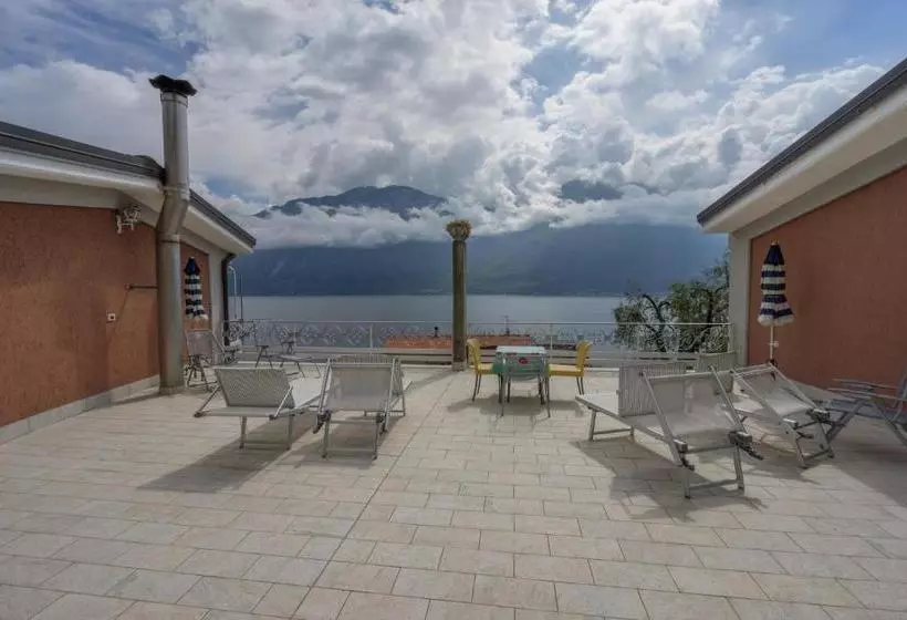 هتل Riviera Panoramic Green Resort